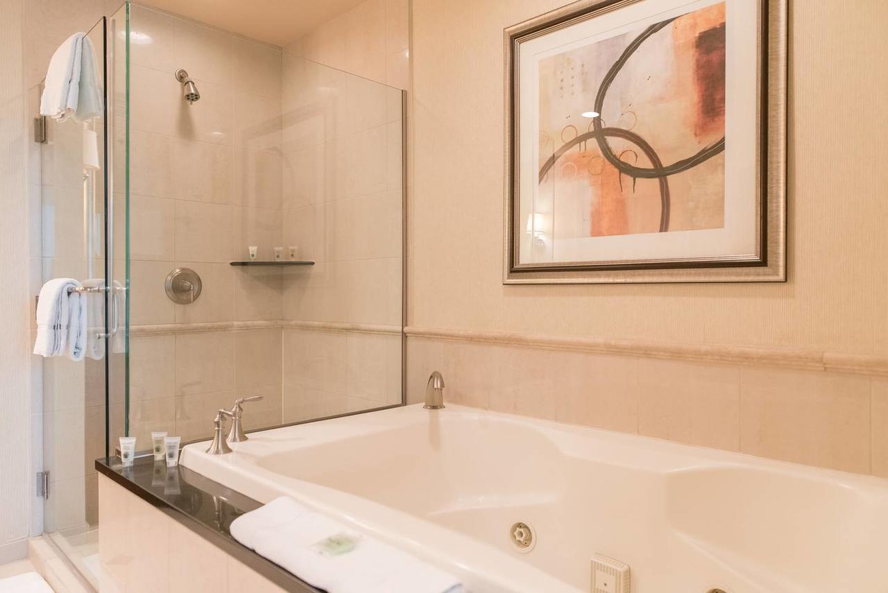 True 1Br Balcony Suite With Strip View At Mgm Signature Las Vegas Exterior foto