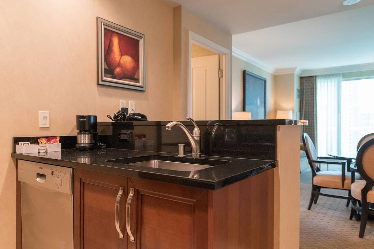 True 1Br Balcony Suite With Strip View At Mgm Signature Las Vegas Exterior foto
